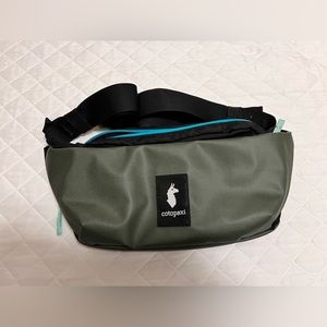 Cotopaxi Coso 2L Hip Pack belt bag - Cada Día olive green and black